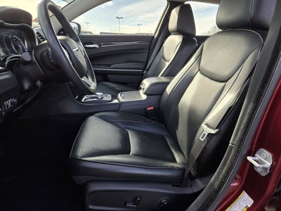 2021 Chrysler 300 Touring L AWD