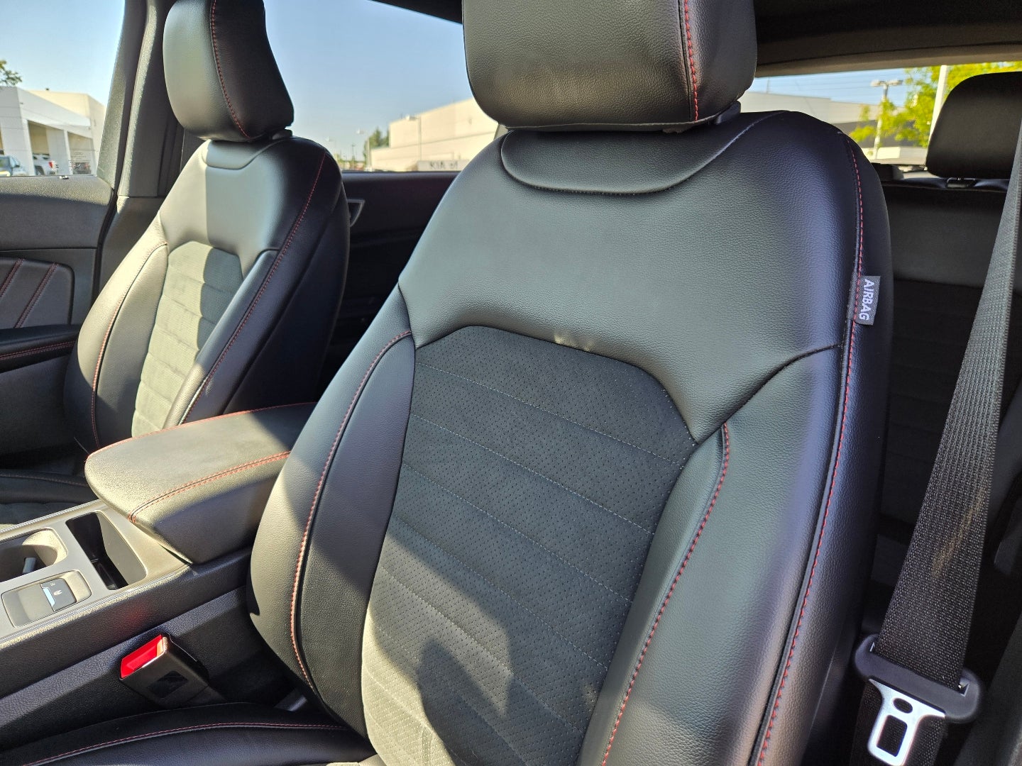 2023 Ford Edge ST-Line