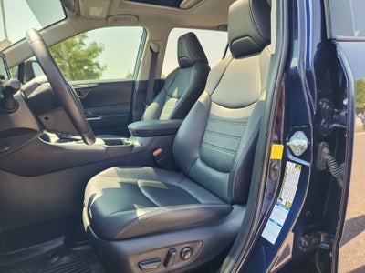 2022 Toyota RAV4 XLE Premium