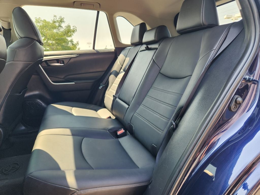 2022 Toyota RAV4 XLE Premium