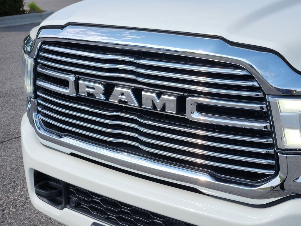 2023 RAM 2500 Laramie Crew Cab 4x4 6'4" Box
