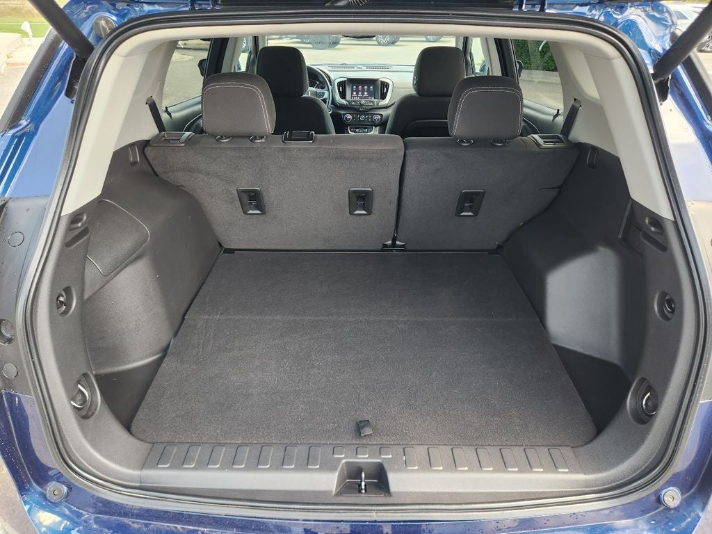 2023 GMC Terrain SLE - Photo 6