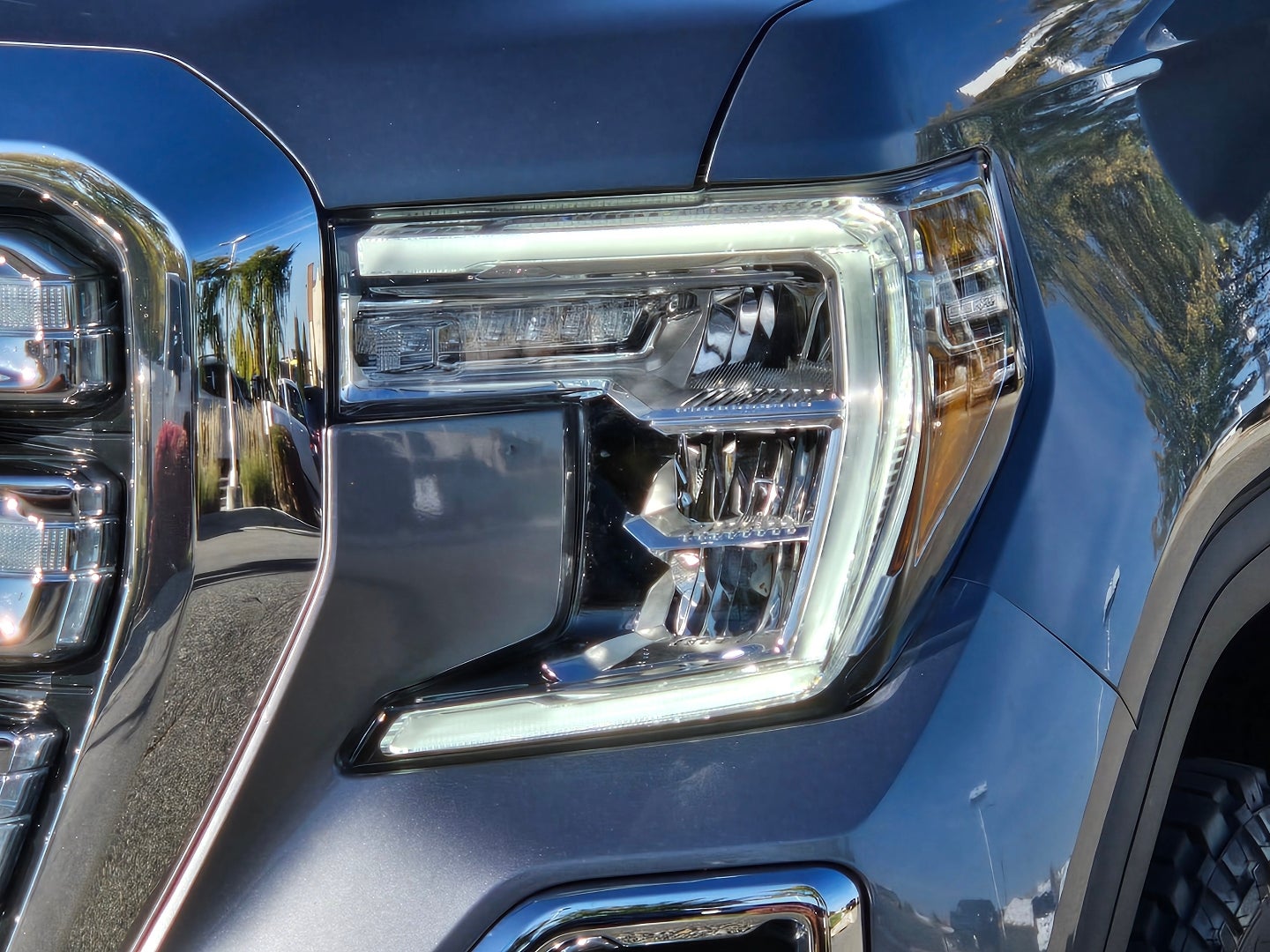 2021 GMC Sierra 1500 SLT
