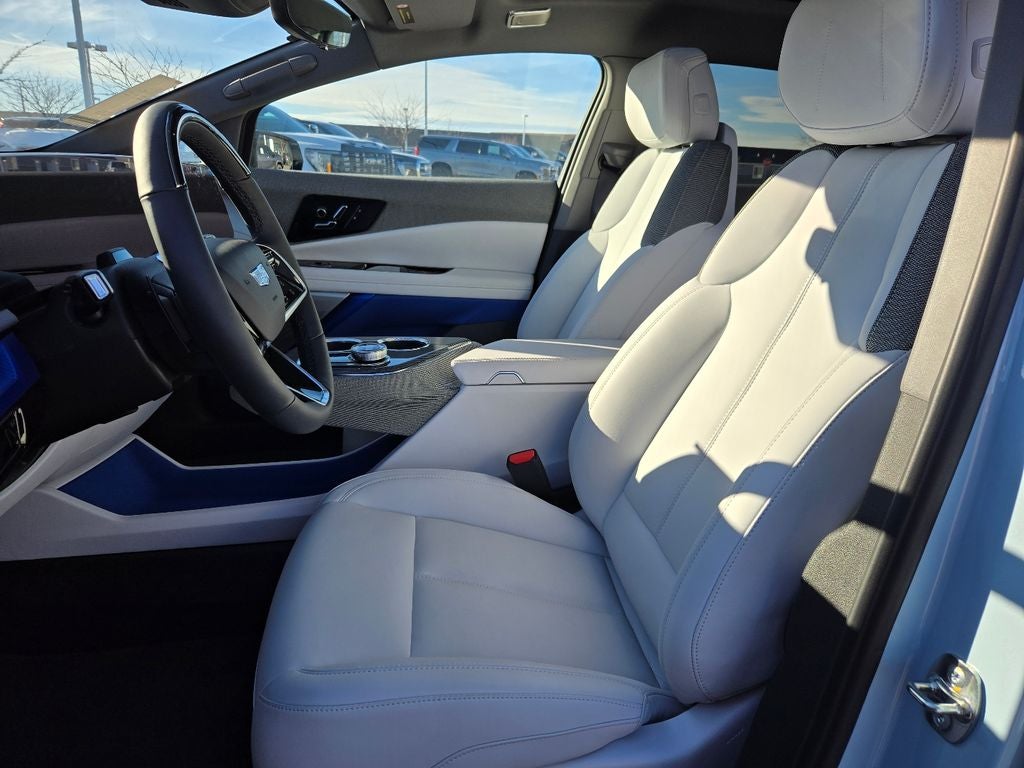 2025 Cadillac OPTIQ Sport 1