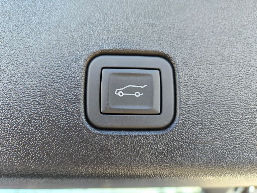 2025 Cadillac OPTIQ Sport 1