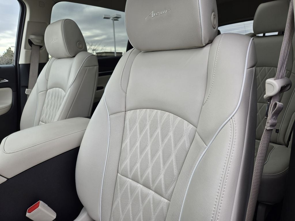 2024 Buick Enclave Avenir