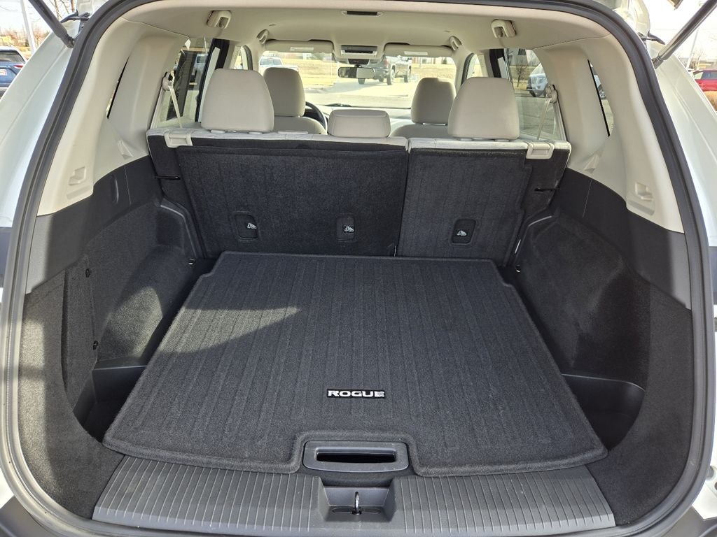 2023 Nissan Rogue SV Intelligent AWD