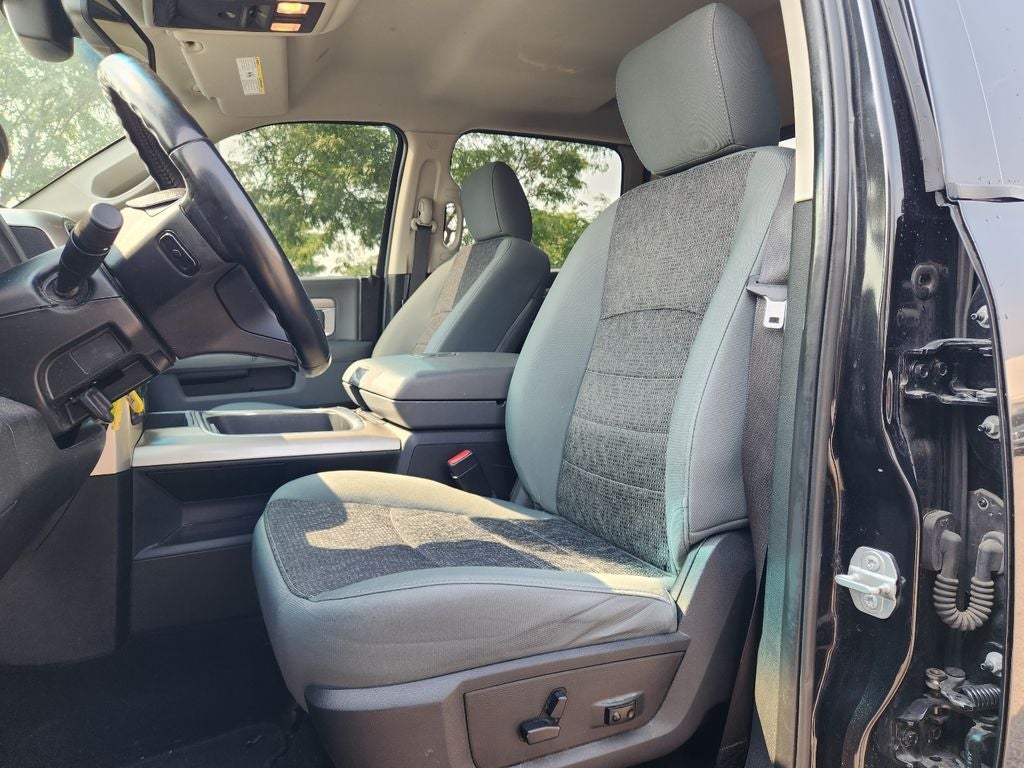 2018 RAM 1500 Base