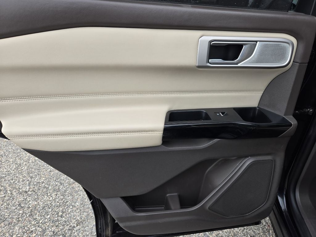 2021 Ford Explorer Platinum