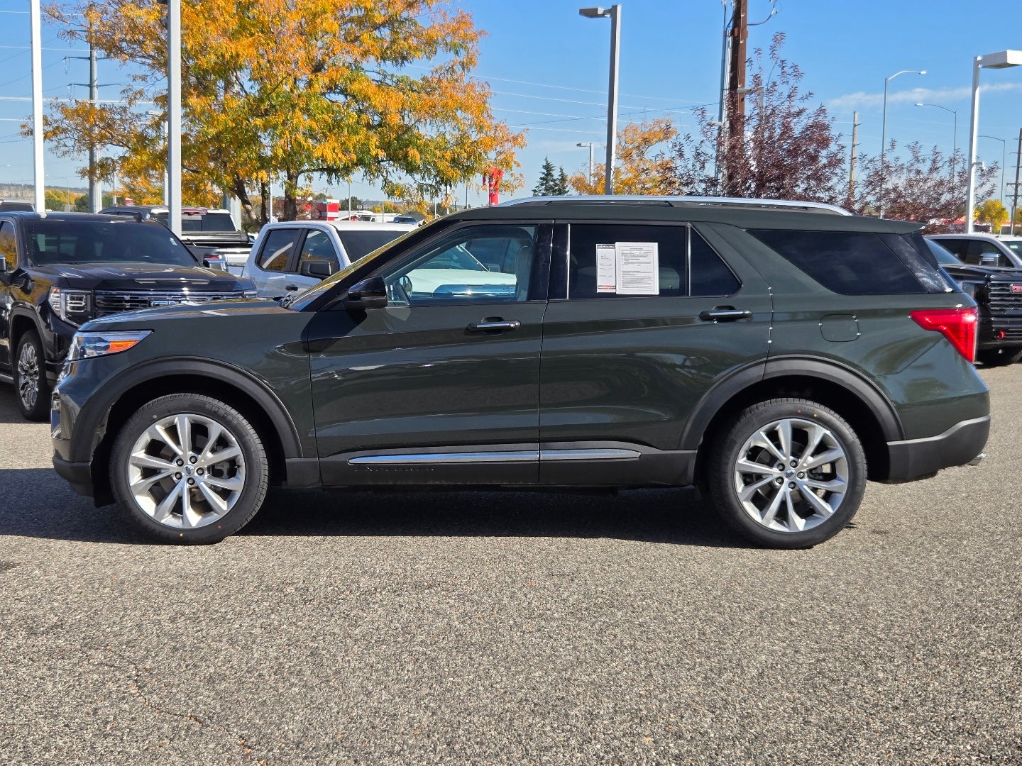 2023 Ford Explorer Platinum