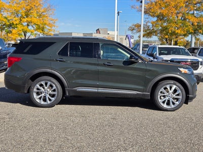 2023 Ford Explorer Platinum