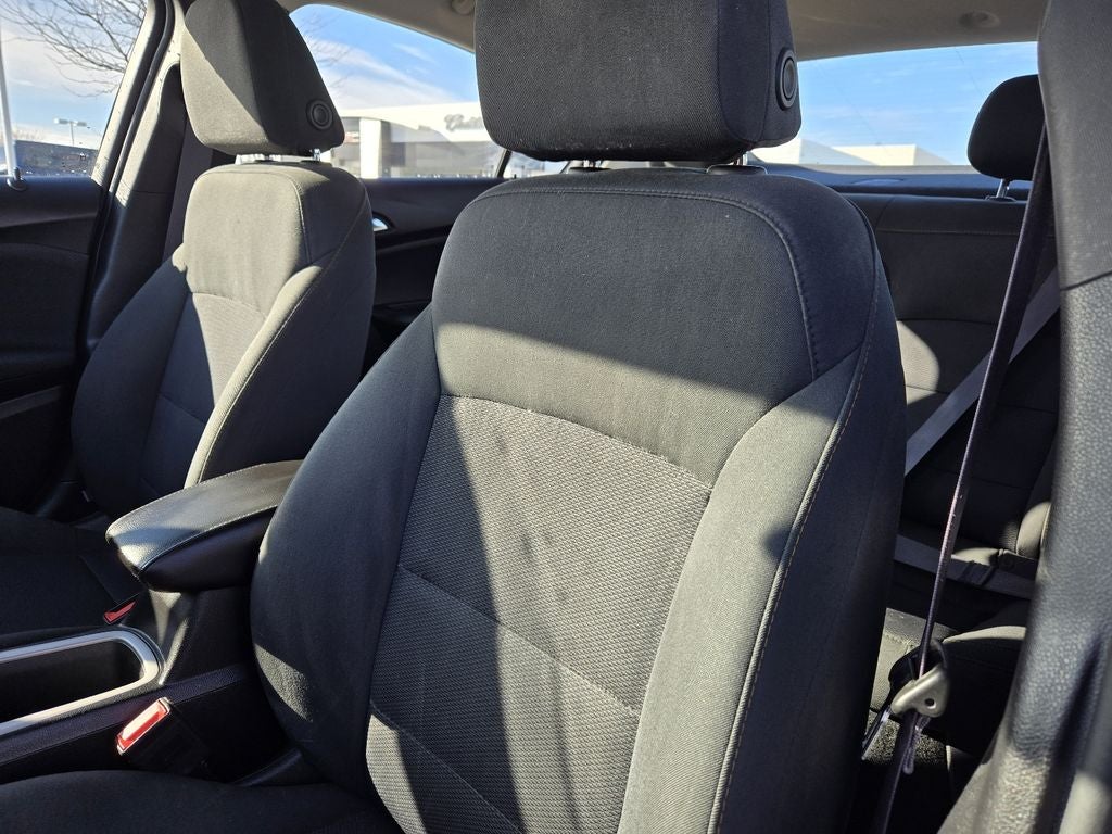 2017 Chevrolet Cruze LS