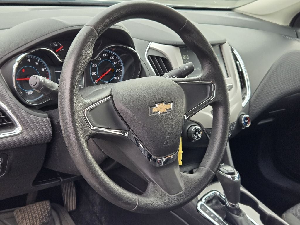 2017 Chevrolet Cruze LS