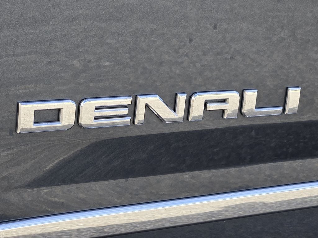 2020 GMC Yukon Denali