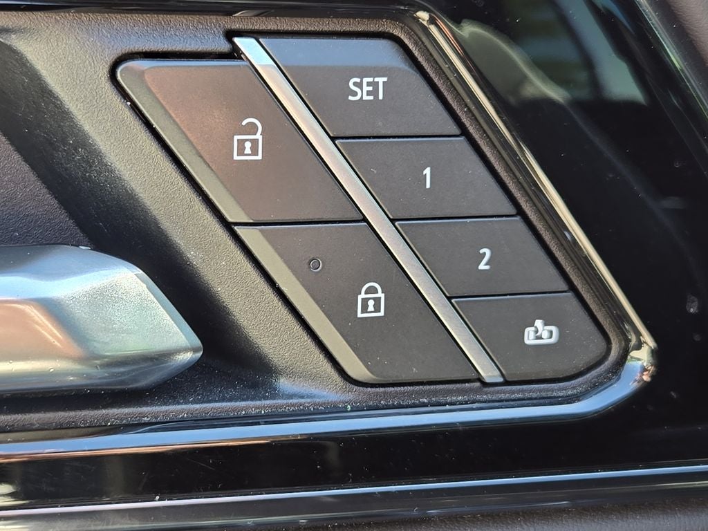 2025 GMC Yukon AT4 Ultimate