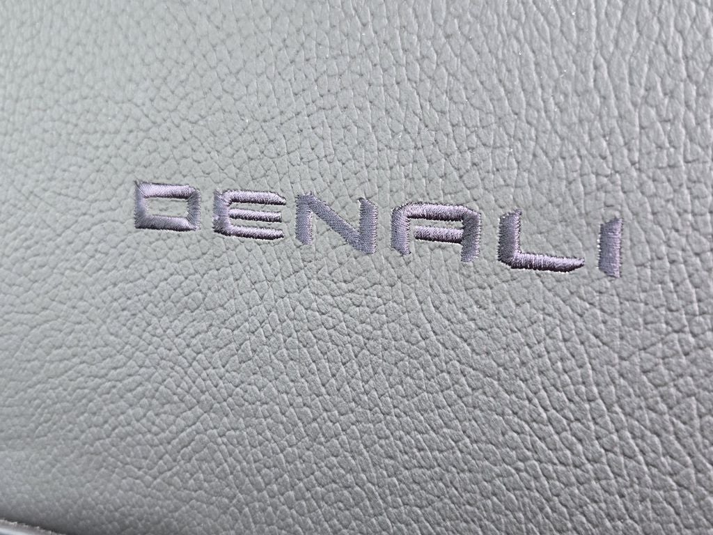 2024 GMC Sierra Denali