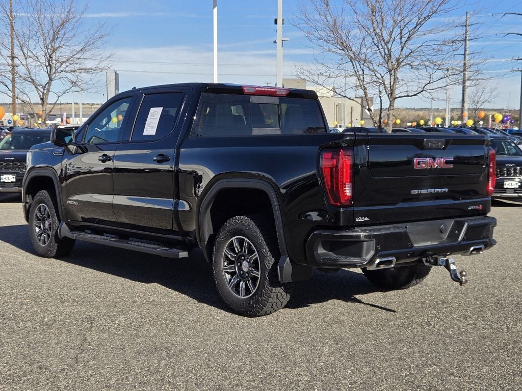 2024 GMC Sierra AT4