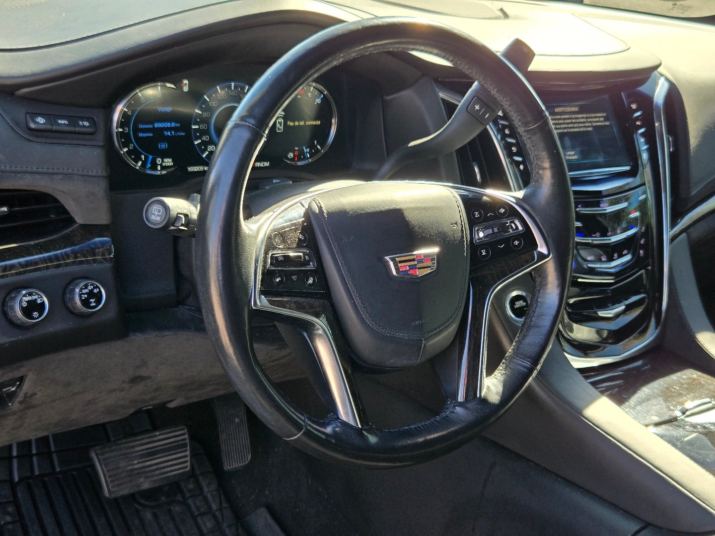 2016 Cadillac Escalade Platinum