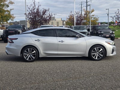 2019 Nissan Maxima SV