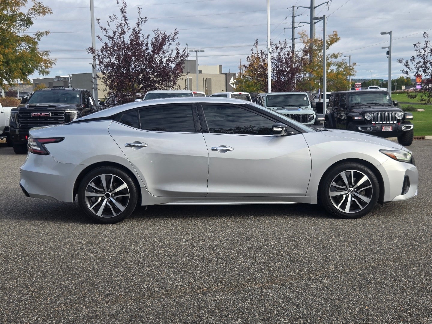 2019 Nissan Maxima SV