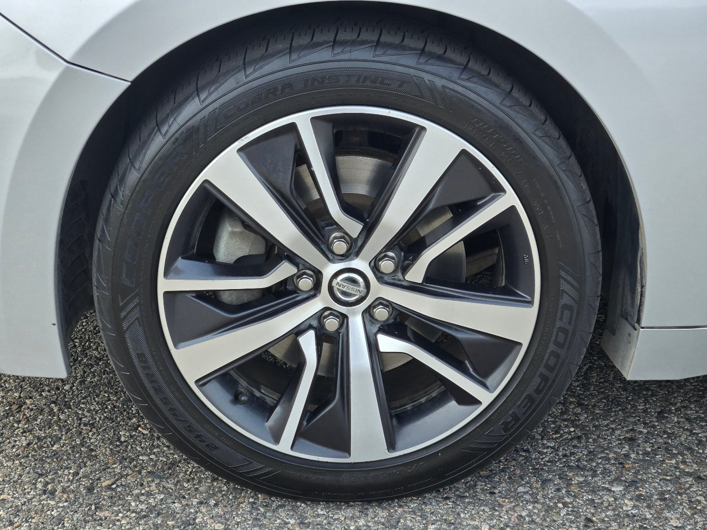 2019 Nissan Maxima SV
