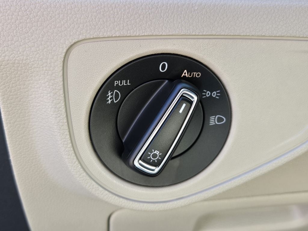 2020 Volkswagen Atlas 3.6L V6 SE w/Technology