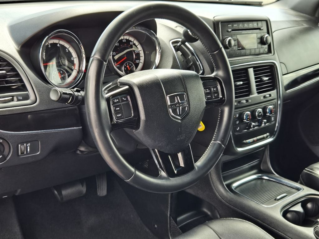 2016 Dodge Grand Caravan SXT Plus