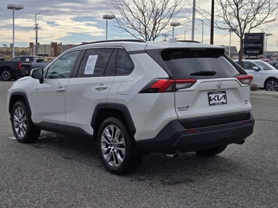 2021 Toyota RAV4 XLE Premium