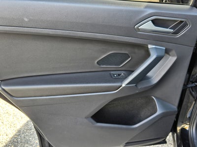 2020 Volkswagen Tiguan SE R-Line Black