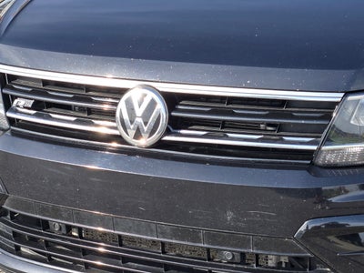 2020 Volkswagen Tiguan SE R-Line Black