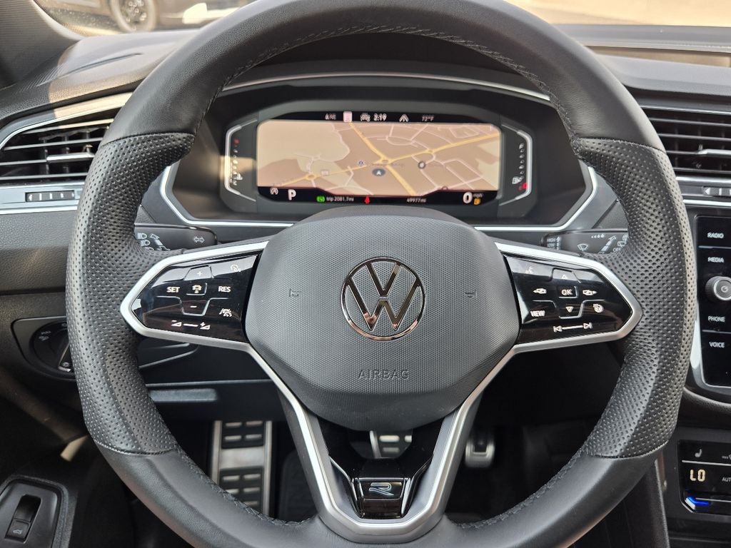 2022 Volkswagen Tiguan SEL R-Line