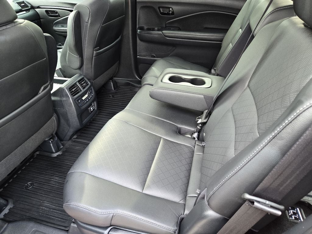 2023 Honda Passport Elite