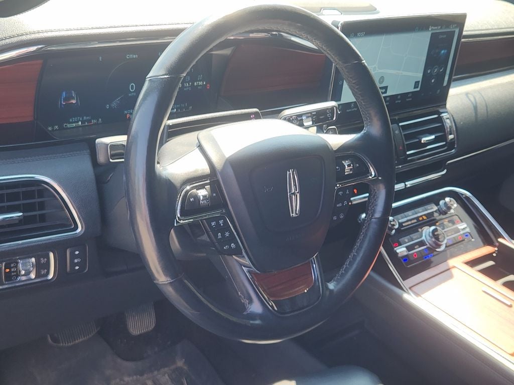 2022 Lincoln Navigator L Reserve