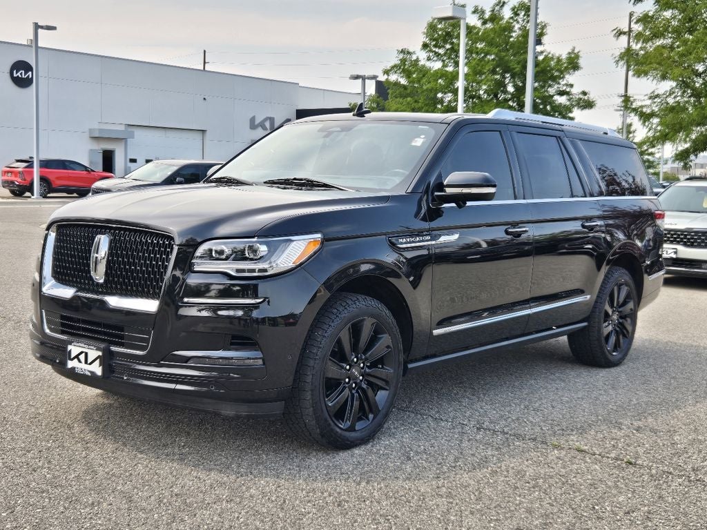 2022 Lincoln Navigator L Reserve