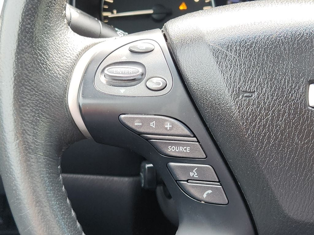 2017 Nissan Pathfinder Platinum