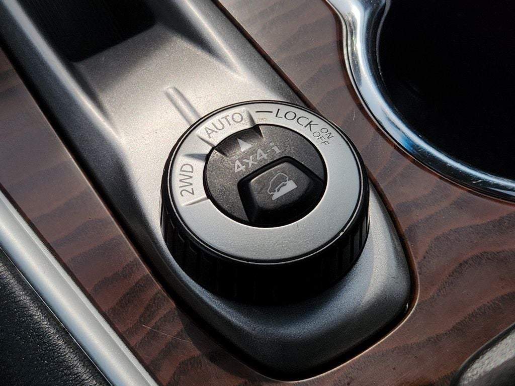 2017 Nissan Pathfinder Platinum