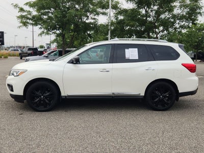2017 Nissan Pathfinder Platinum