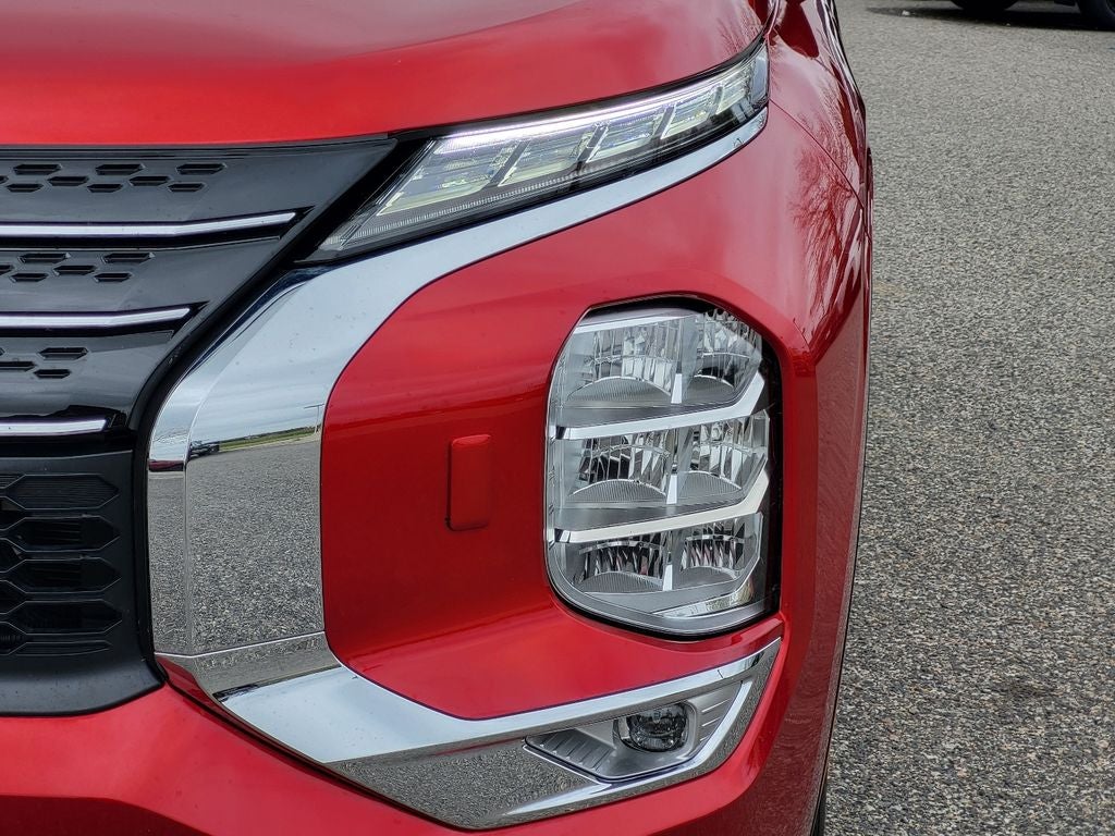 2025 Mitsubishi Outlander PHEV SEL