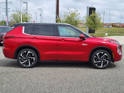 2025 Mitsubishi Outlander PHEV SEL