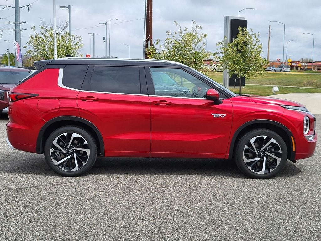 2025 Mitsubishi Outlander PHEV SEL