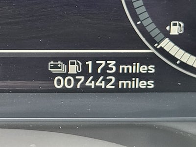 2025 Mitsubishi Outlander PHEV SEL