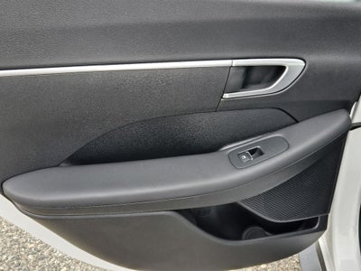2022 Hyundai Sonata SE