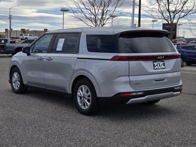 2023 Kia Carnival LX