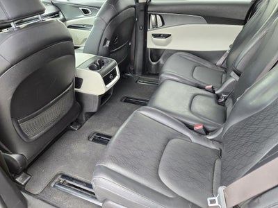 2023 Kia Carnival LX