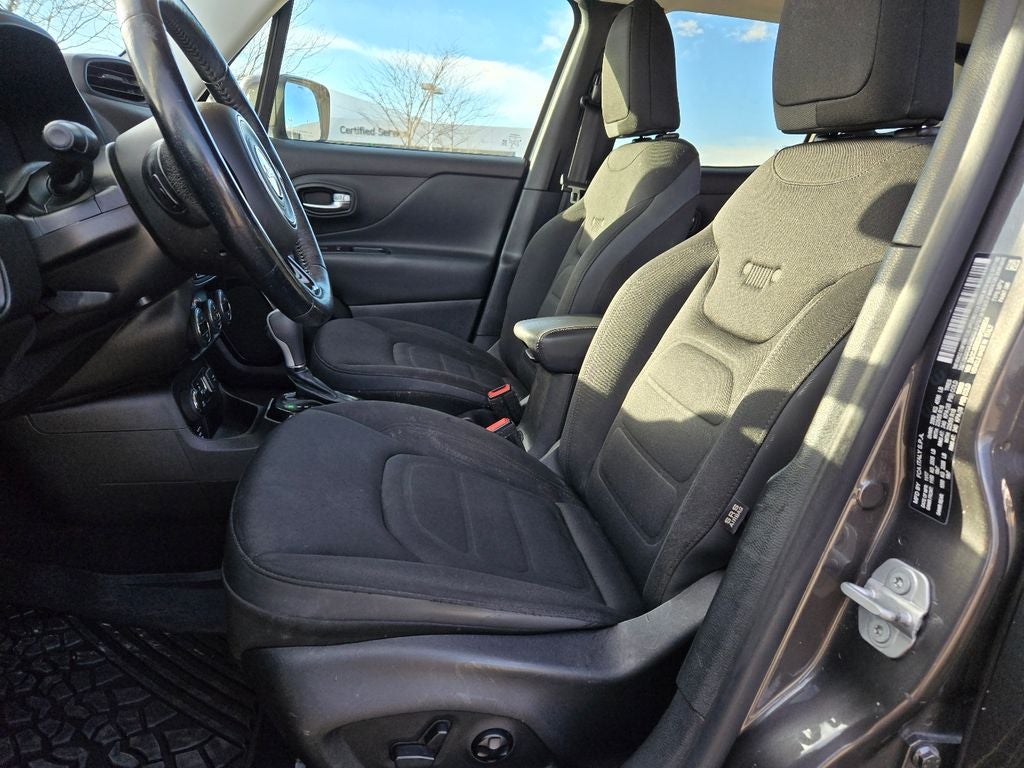 2017 Jeep Renegade Altitude